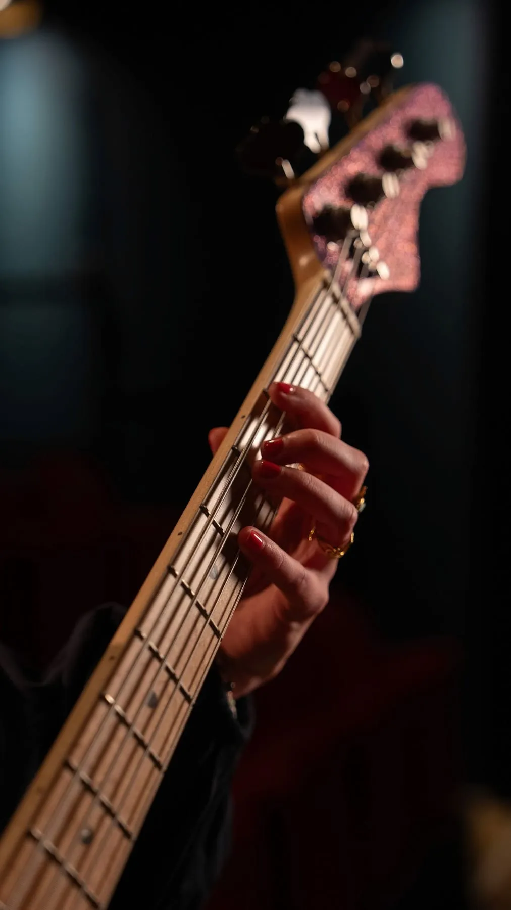 Muziekfotografie van een artiest tijdens een optreden